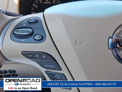 2014 Nissan Pathfinder SL