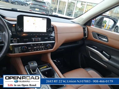 2022 Nissan Pathfinder Platinum