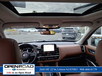2022 Nissan Pathfinder Platinum