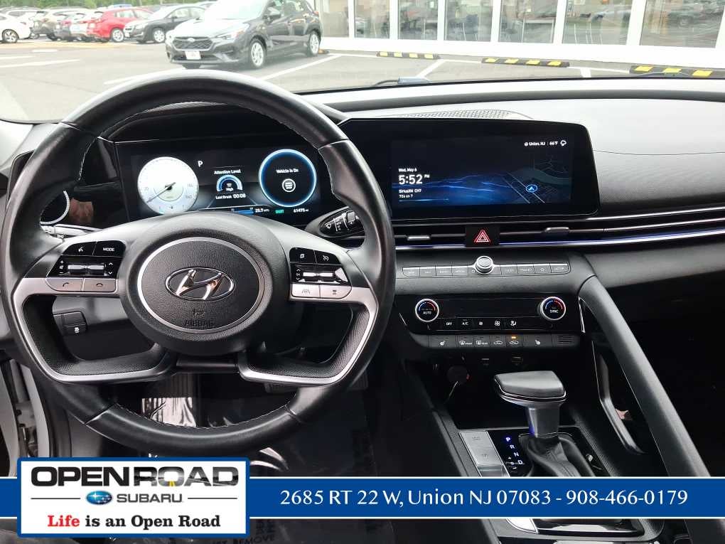 2022 Hyundai Elantra Limited