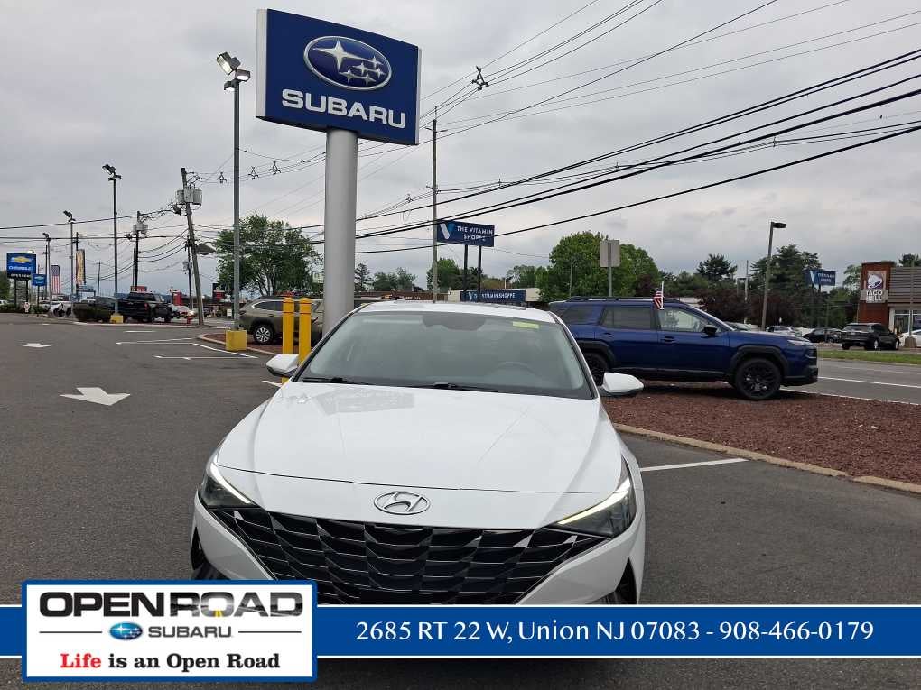 2022 Hyundai Elantra Limited