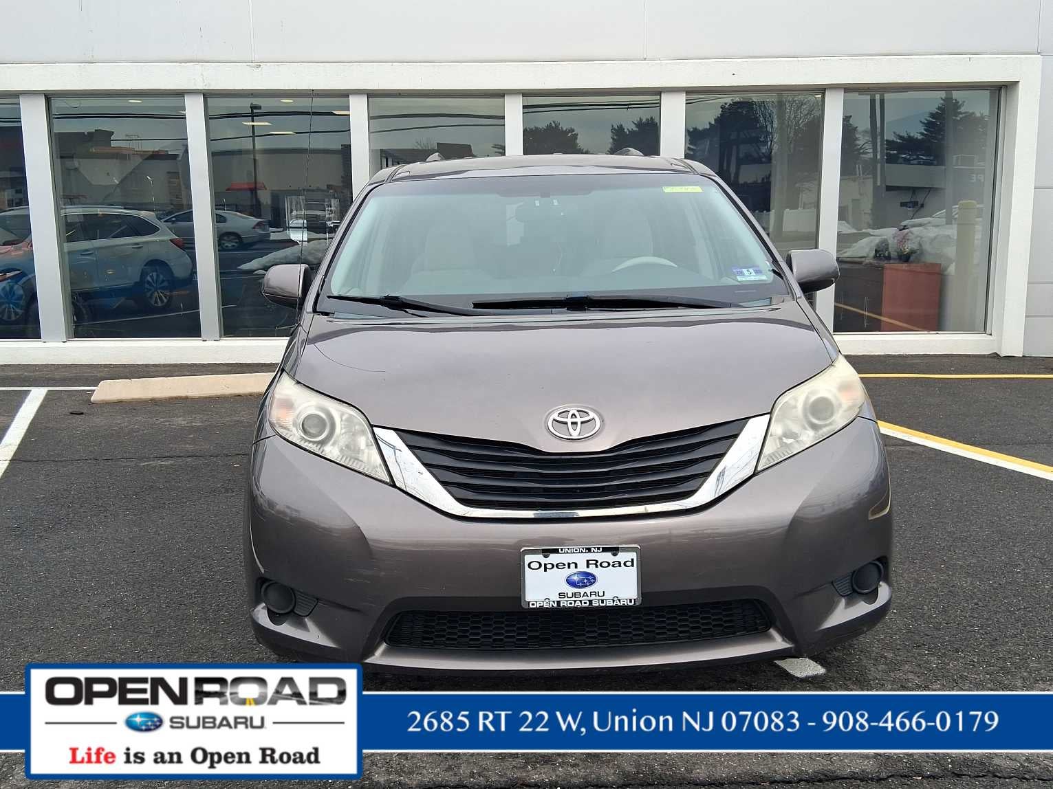2012 Toyota Sienna LE