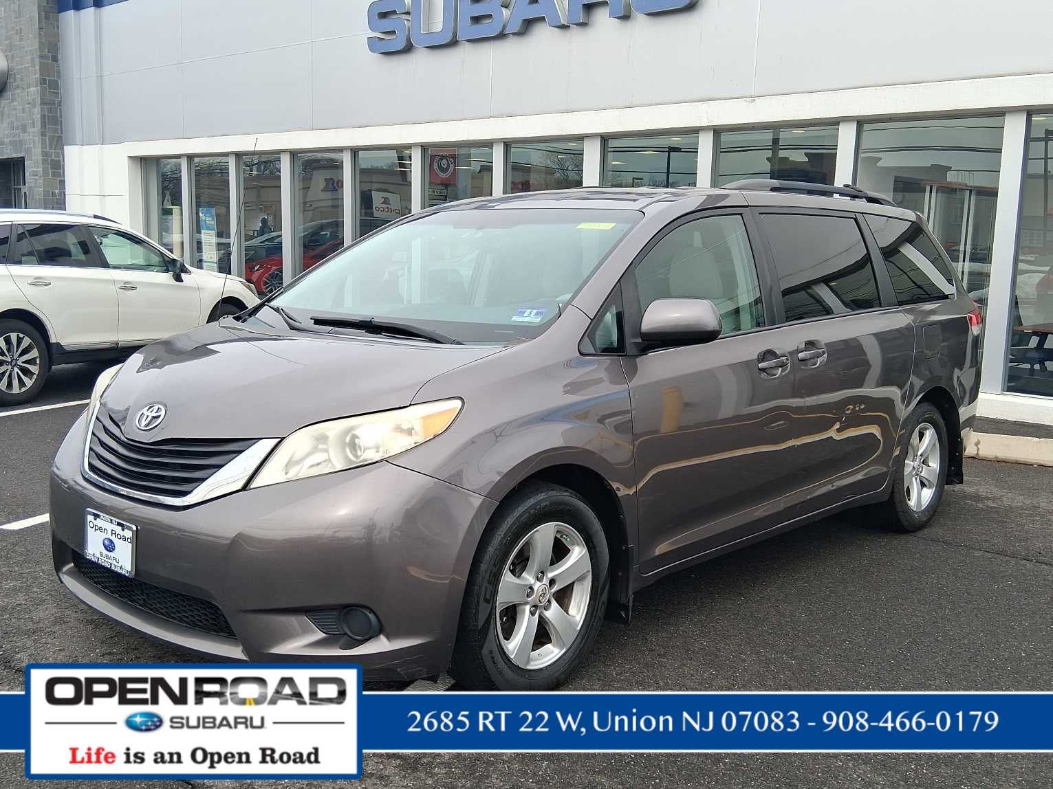 2012 Toyota Sienna LE