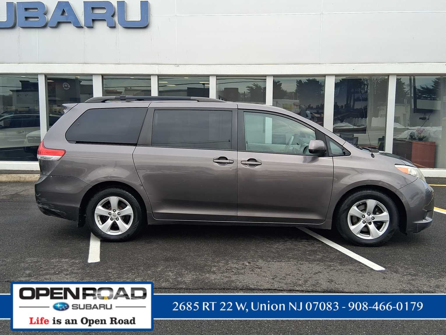 2012 Toyota Sienna LE