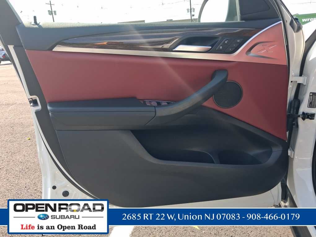 2023 BMW X4 xDrive30i xDrive30i