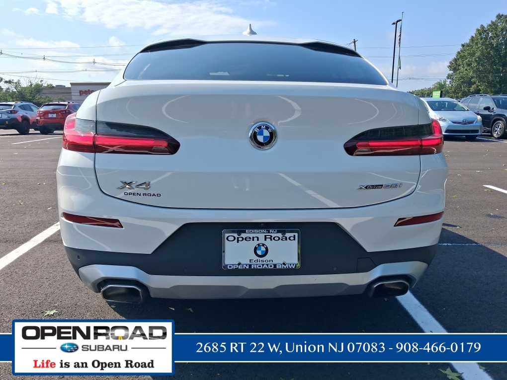 2023 BMW X4 xDrive30i xDrive30i