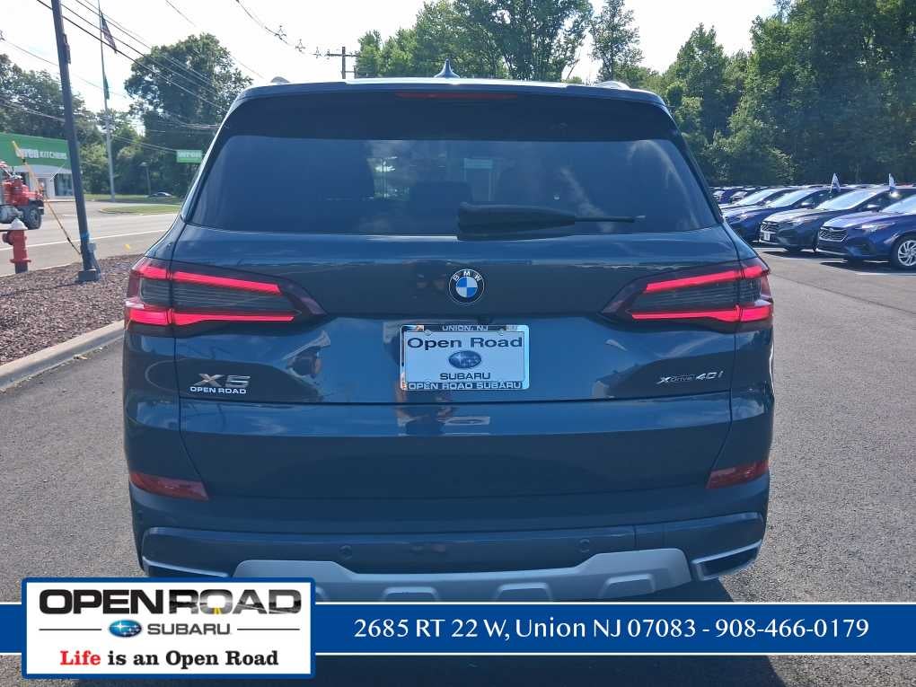 2022 BMW X5 xDrive40i xDrive40i
