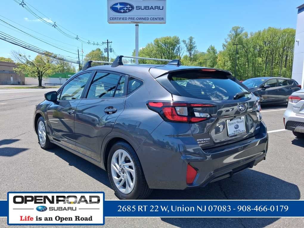 2024 Subaru Impreza Base