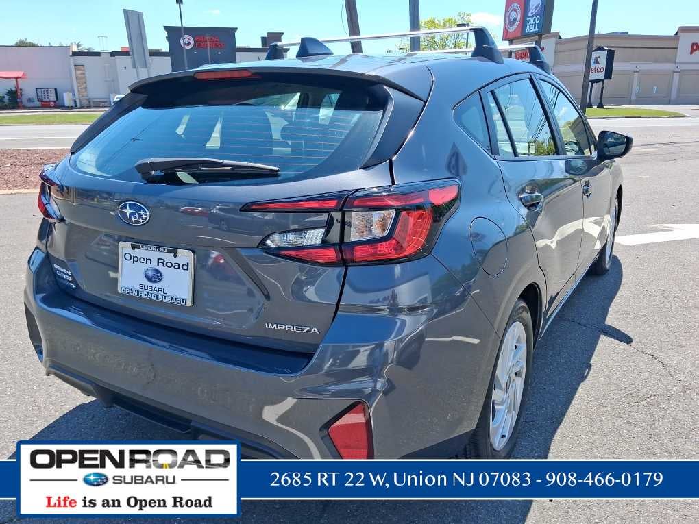 2024 Subaru Impreza Base