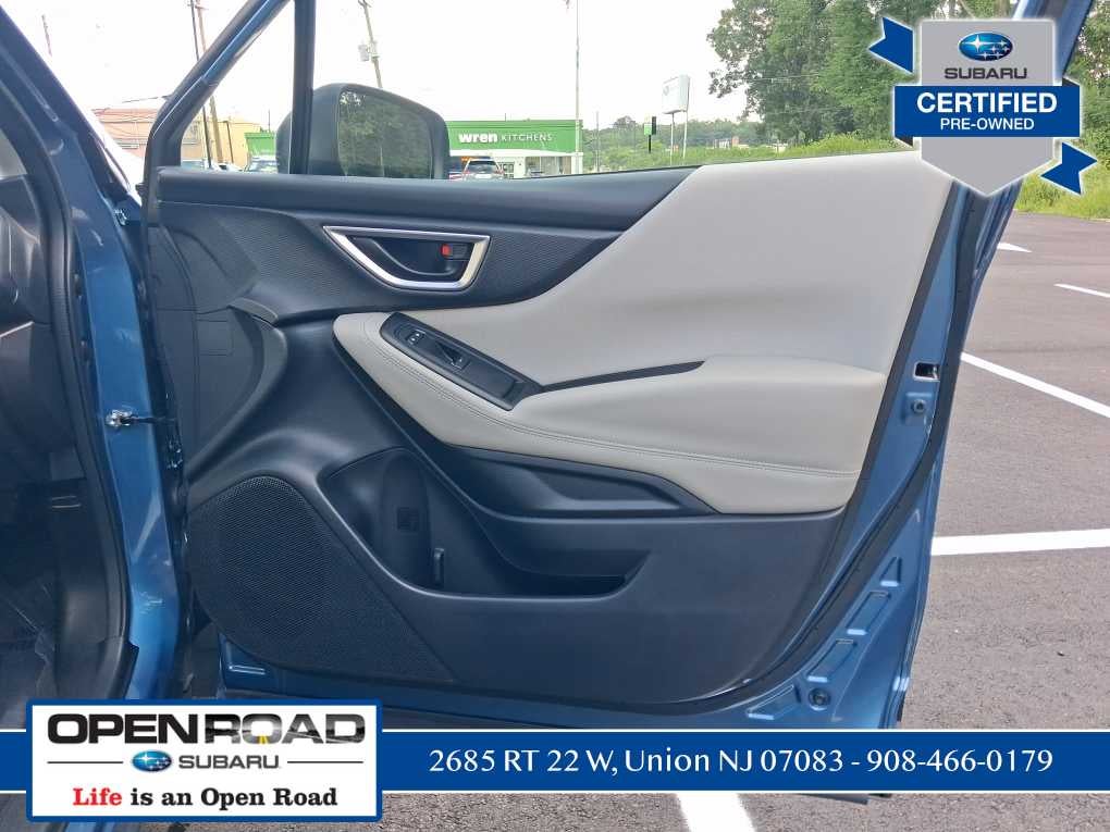 2023 Subaru Forester Base