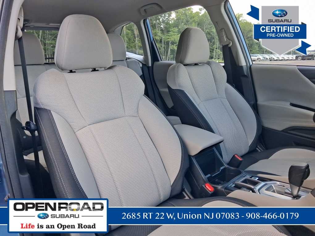 2023 Subaru Forester Base