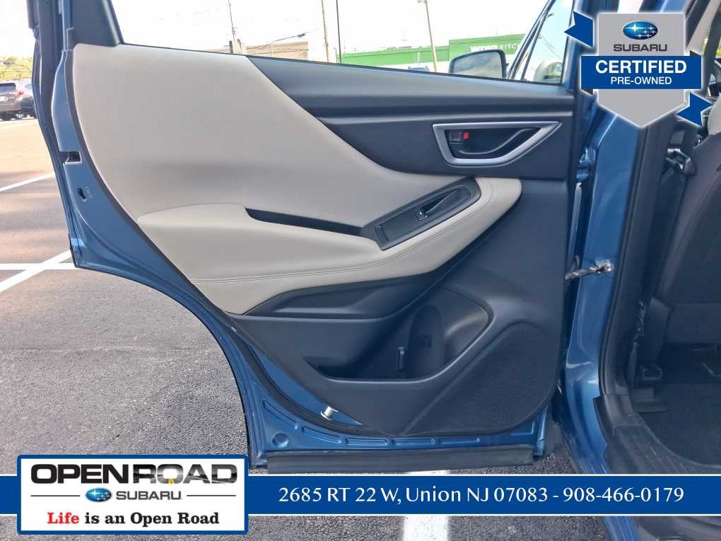 2023 Subaru Forester Base