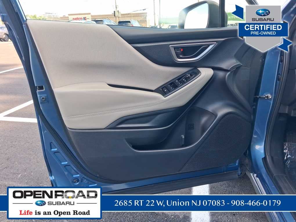 2023 Subaru Forester Base