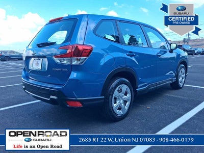 2023 Subaru Forester Base