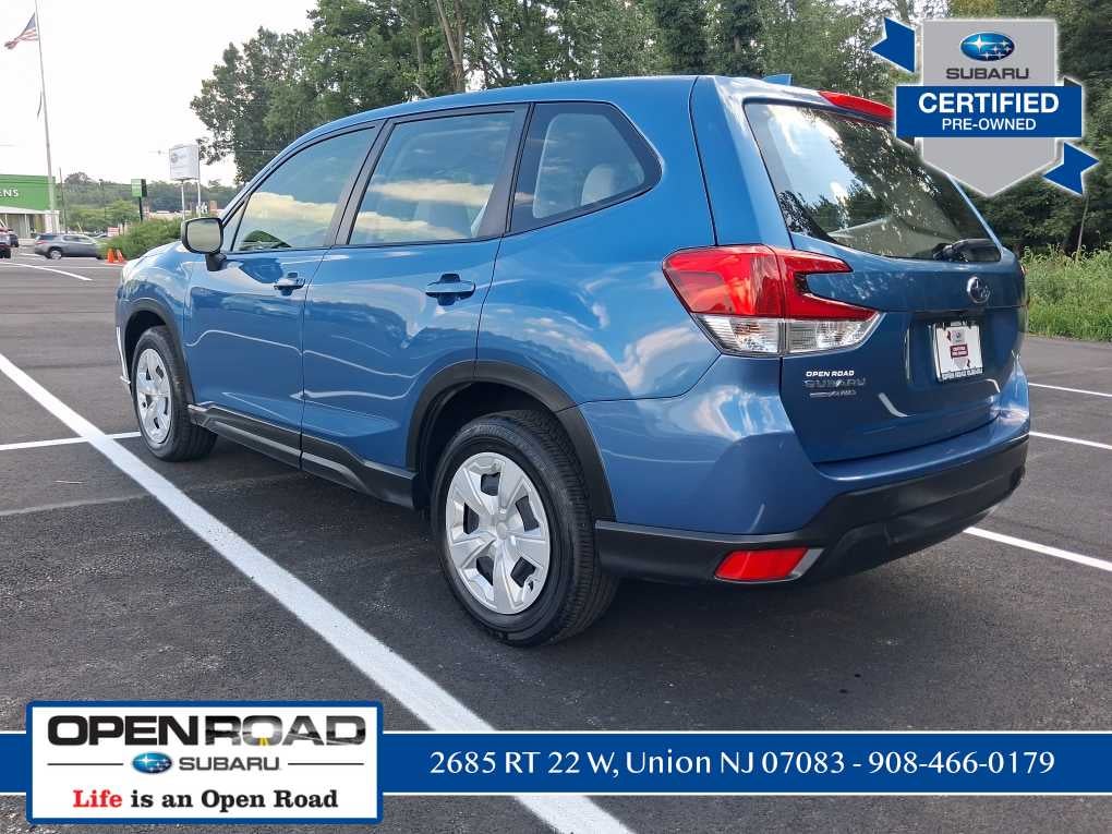 2023 Subaru Forester Base