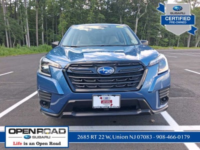 2023 Subaru Forester Base
