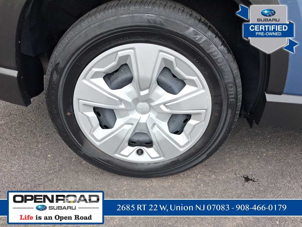 2023 Subaru Forester Base