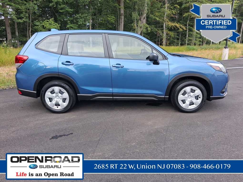 2023 Subaru Forester Base