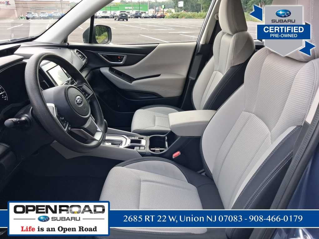 2023 Subaru Forester Base