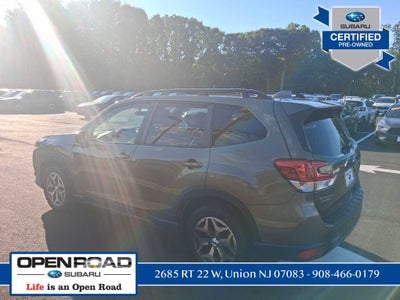 2023 Subaru Forester Premium