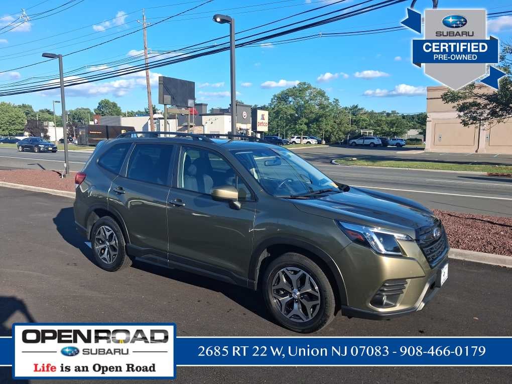 2023 Subaru Forester Premium