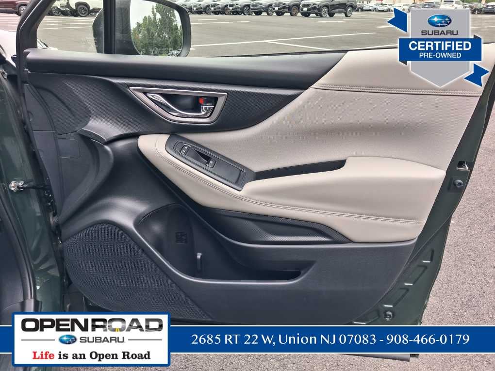 2024 Subaru Forester Premium
