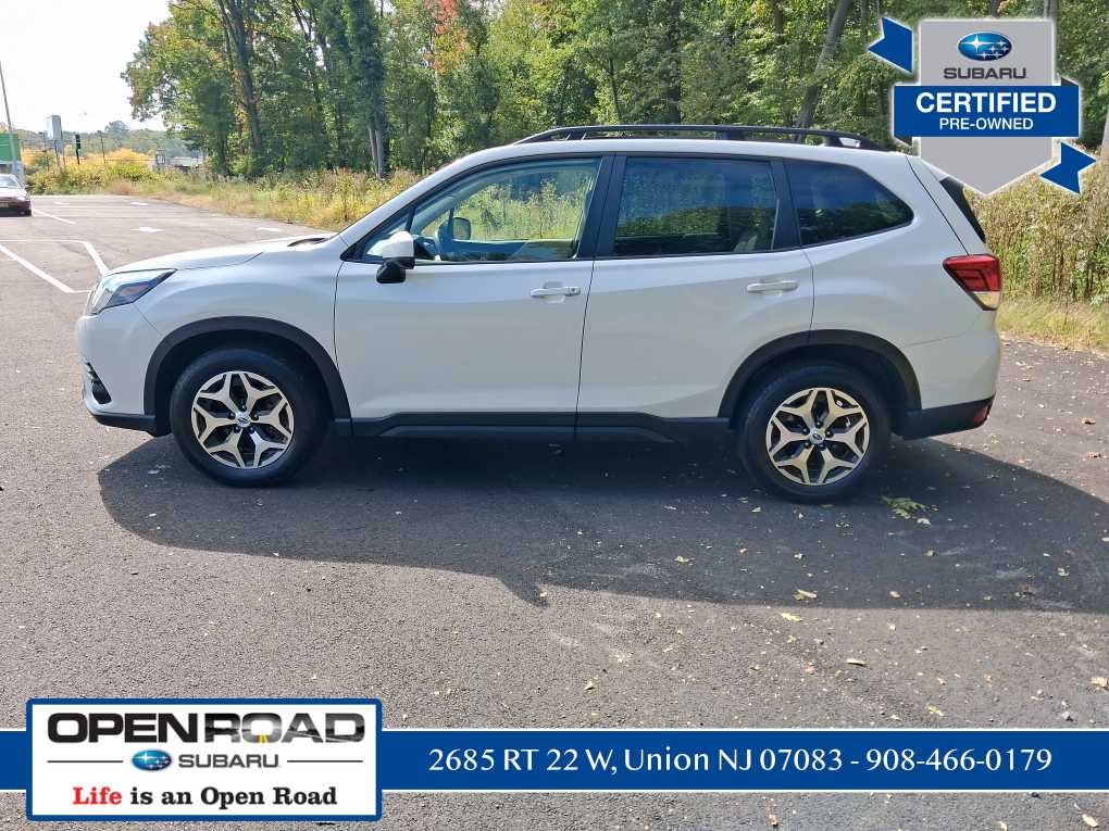 2023 Subaru Forester Premium