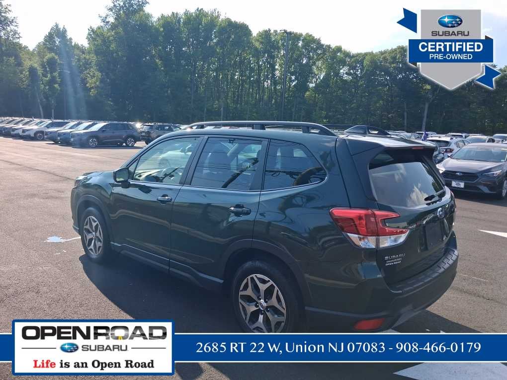 2023 Subaru Forester Premium
