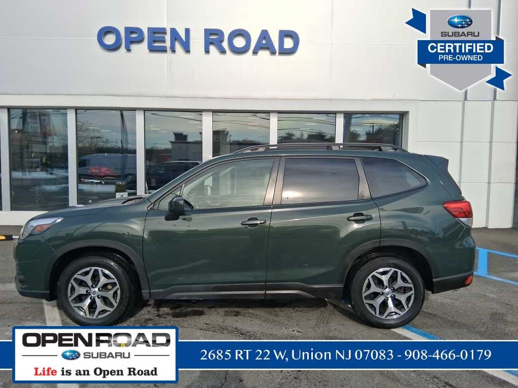 2023 Subaru Forester Premium