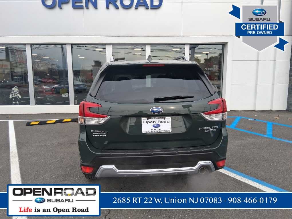 2023 Subaru Forester Touring
