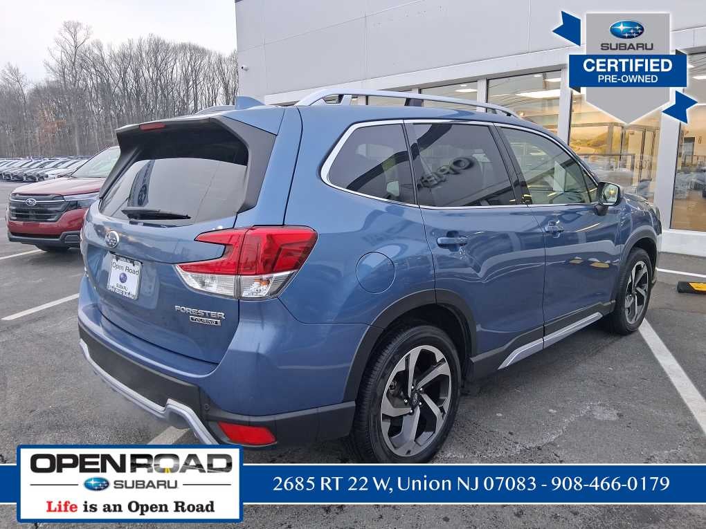 2023 Subaru Forester Touring