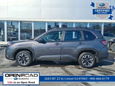 2025 Subaru Forester Base