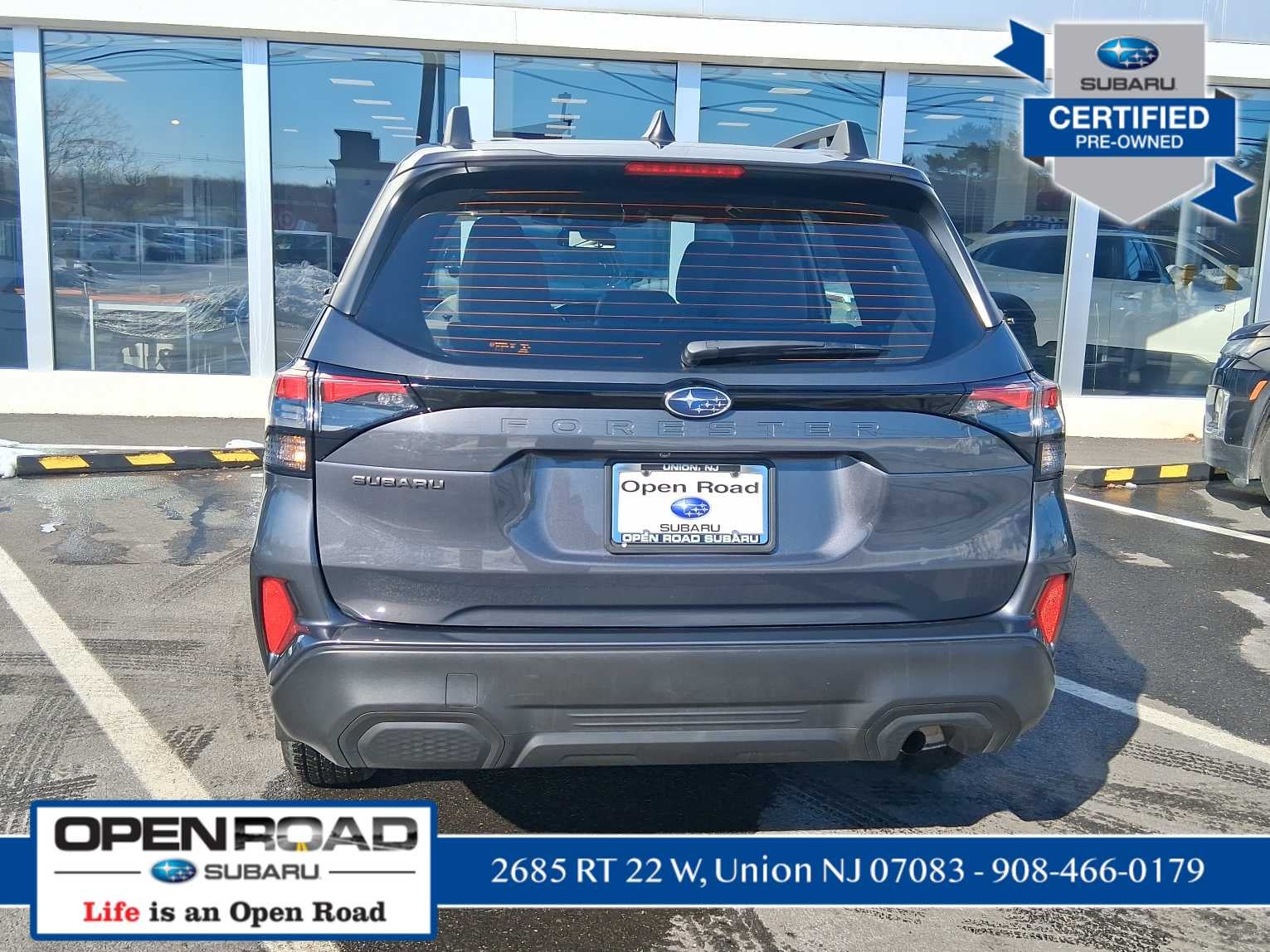 2025 Subaru Forester Base