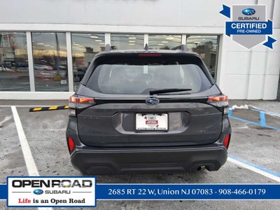 2025 Subaru Forester Base