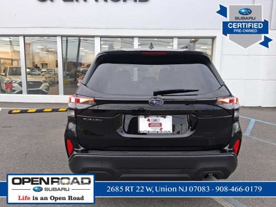 2025 Subaru Forester Premium