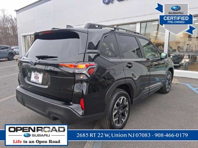 2025 Subaru Forester Premium