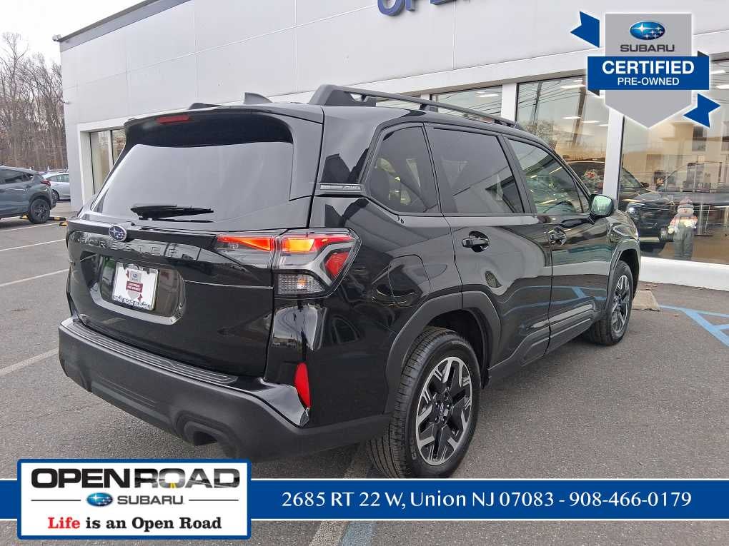 2025 Subaru Forester Premium