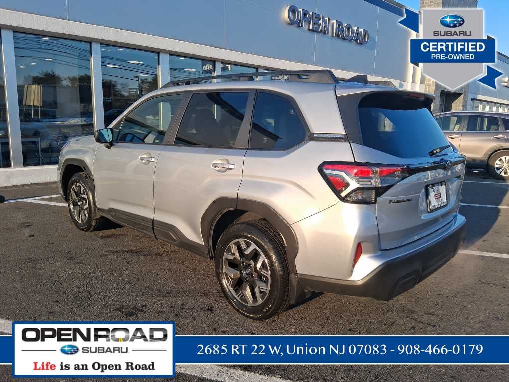 2025 Subaru Forester Premium