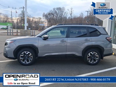 2025 Subaru Forester Premium