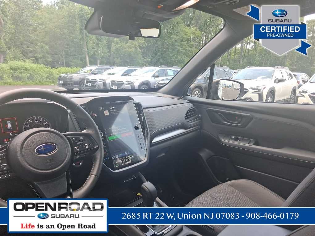 2025 Subaru Forester Premium