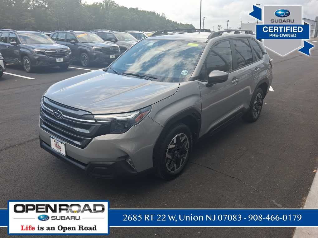 2025 Subaru Forester Premium