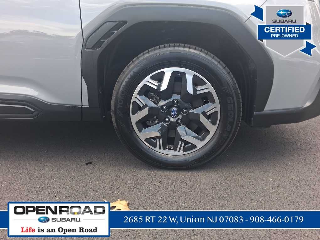 2025 Subaru Forester Premium