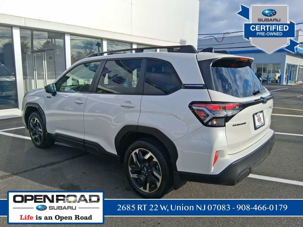2025 Subaru Forester Premium Hybrid