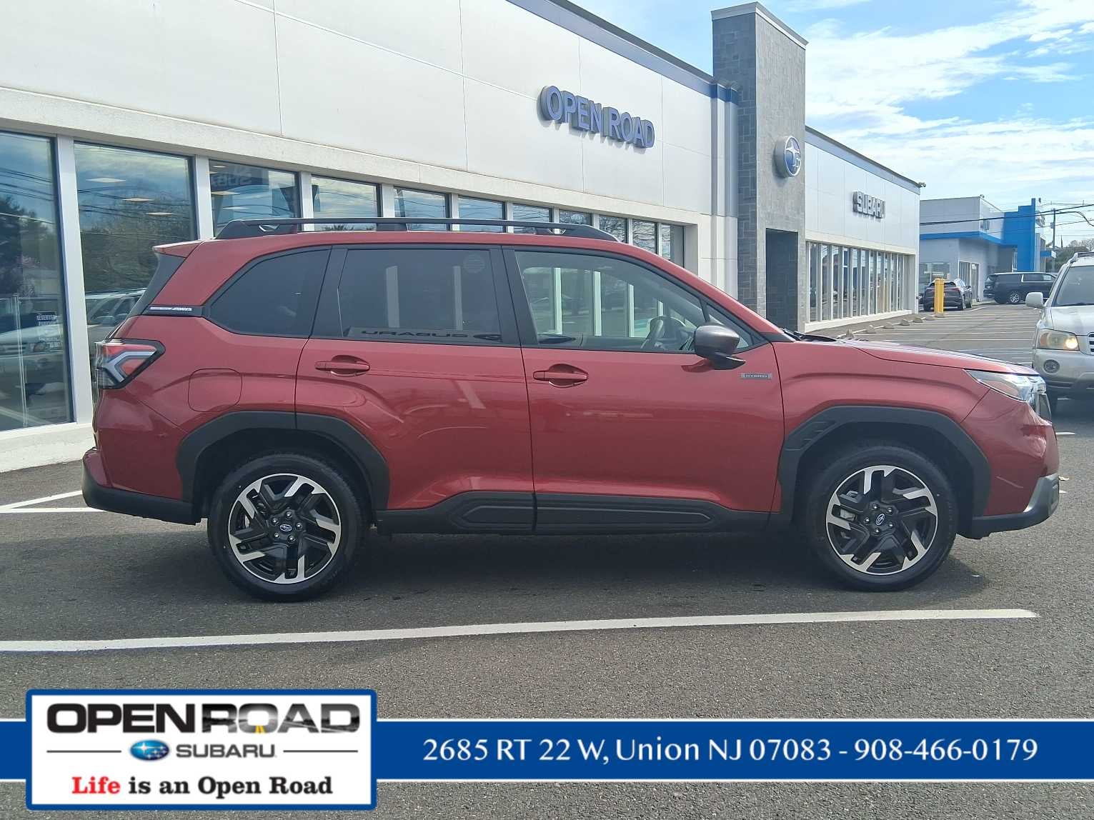 2025 Subaru Forester Premium Hybrid