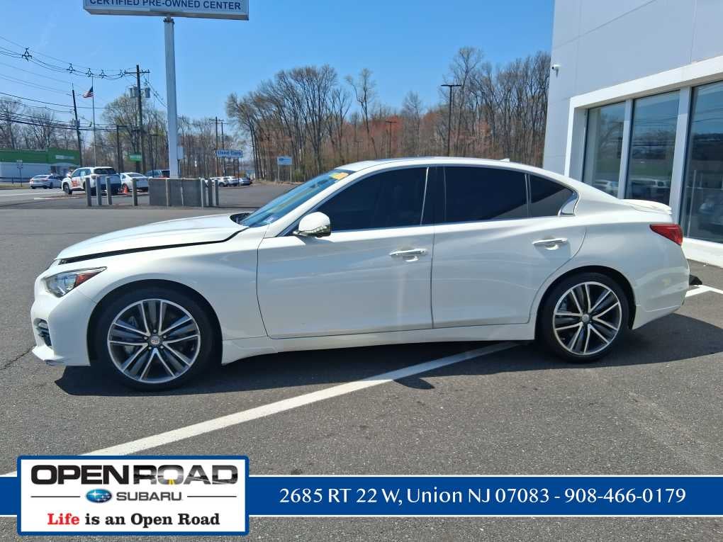 2015 INFINITI Q50 Sport