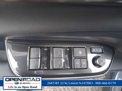 2025 Toyota Crown Signia XLE