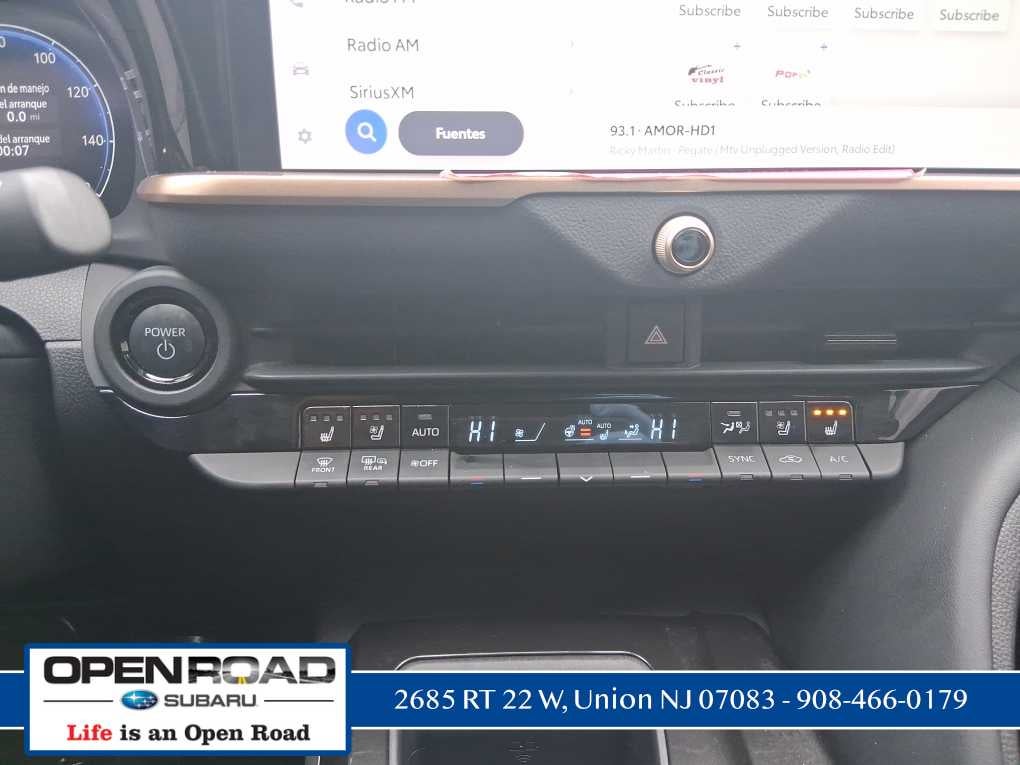 2025 Toyota Crown Signia XLE