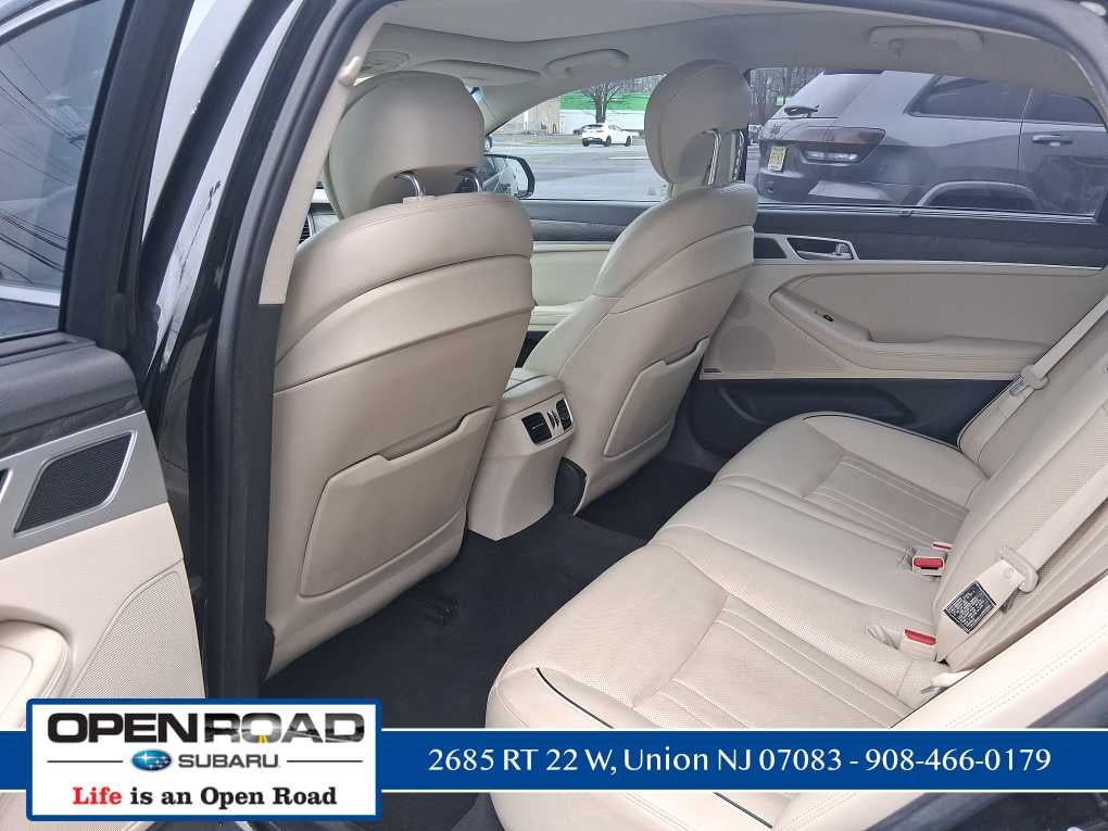 2015 Hyundai Genesis 3.8L