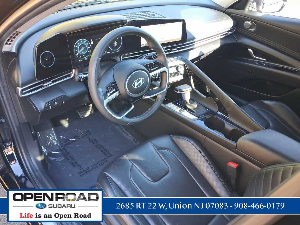 2024 Hyundai Elantra Hybrid Limited