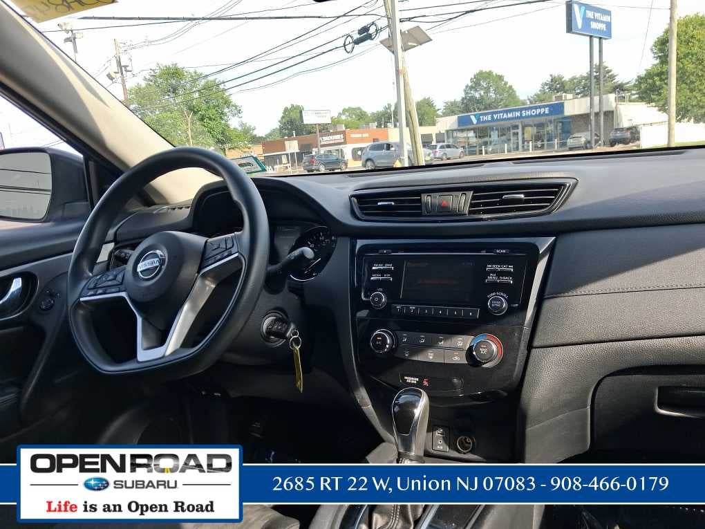 2017 Nissan Rogue S